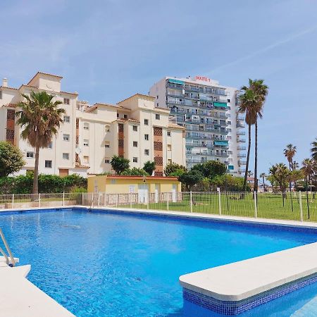 Nice And Cozy Studio At The Beachfront Benalmádena Extérieur photo