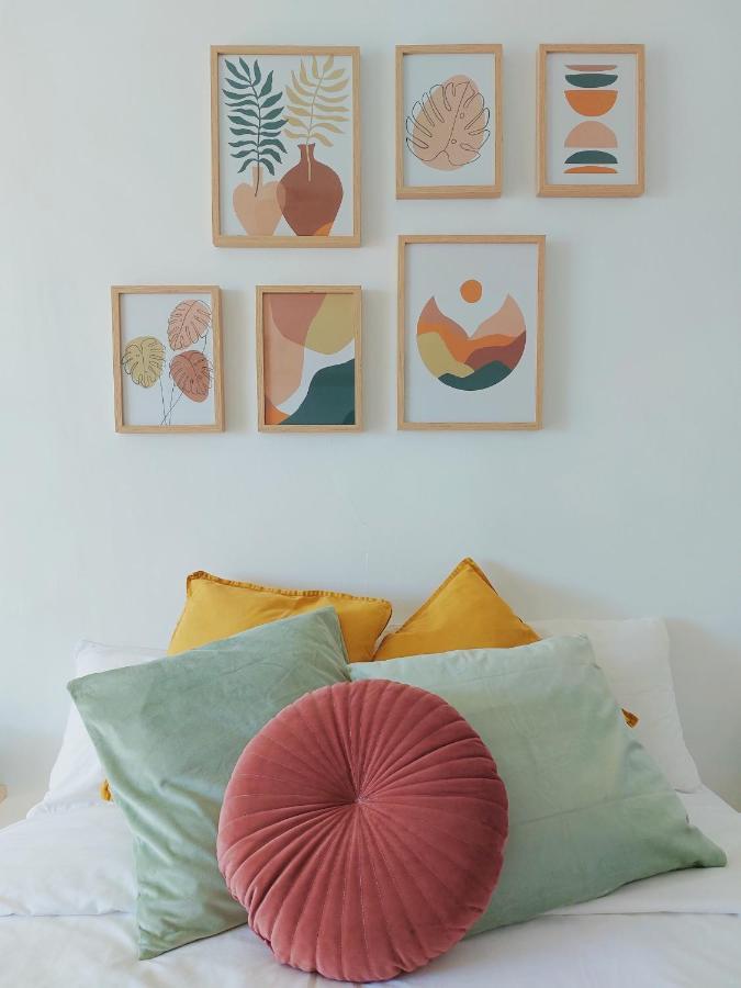 Nice And Cozy Studio At The Beachfront Benalmádena Extérieur photo